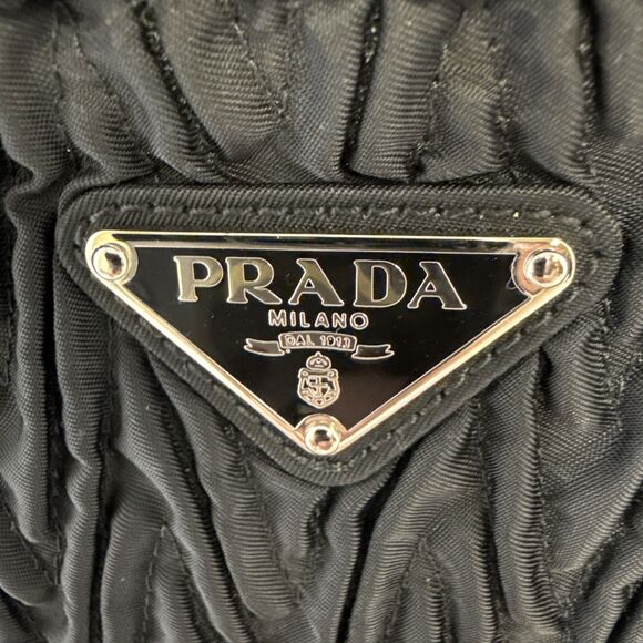 PRADA Tessuto Nylon Chevron Clutch Nero Black - Picture 3 of 16